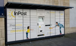 Poczta Polska kupi InPost? Rynek kurierski czeka przemeblowanie
