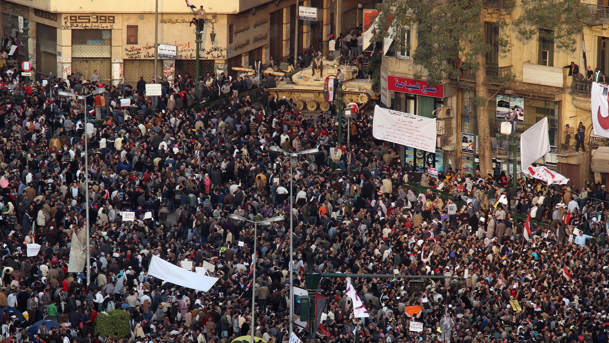Syryjczycy wzorem Egipcjan i Tunezyjczyków zwołują się na portalach społecznościowych Facebook i Twitter do przeprowadzenia w tym tygodniu manifestacji. Podczas "dnia gniewu" w Damaszku mają się domagać znaczących reform politycznych.