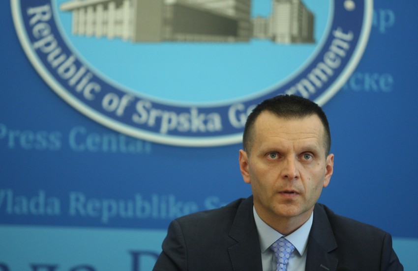 Potvrdio da je jedan od lopova čuvao premijera Srbije: Dragan Lukač