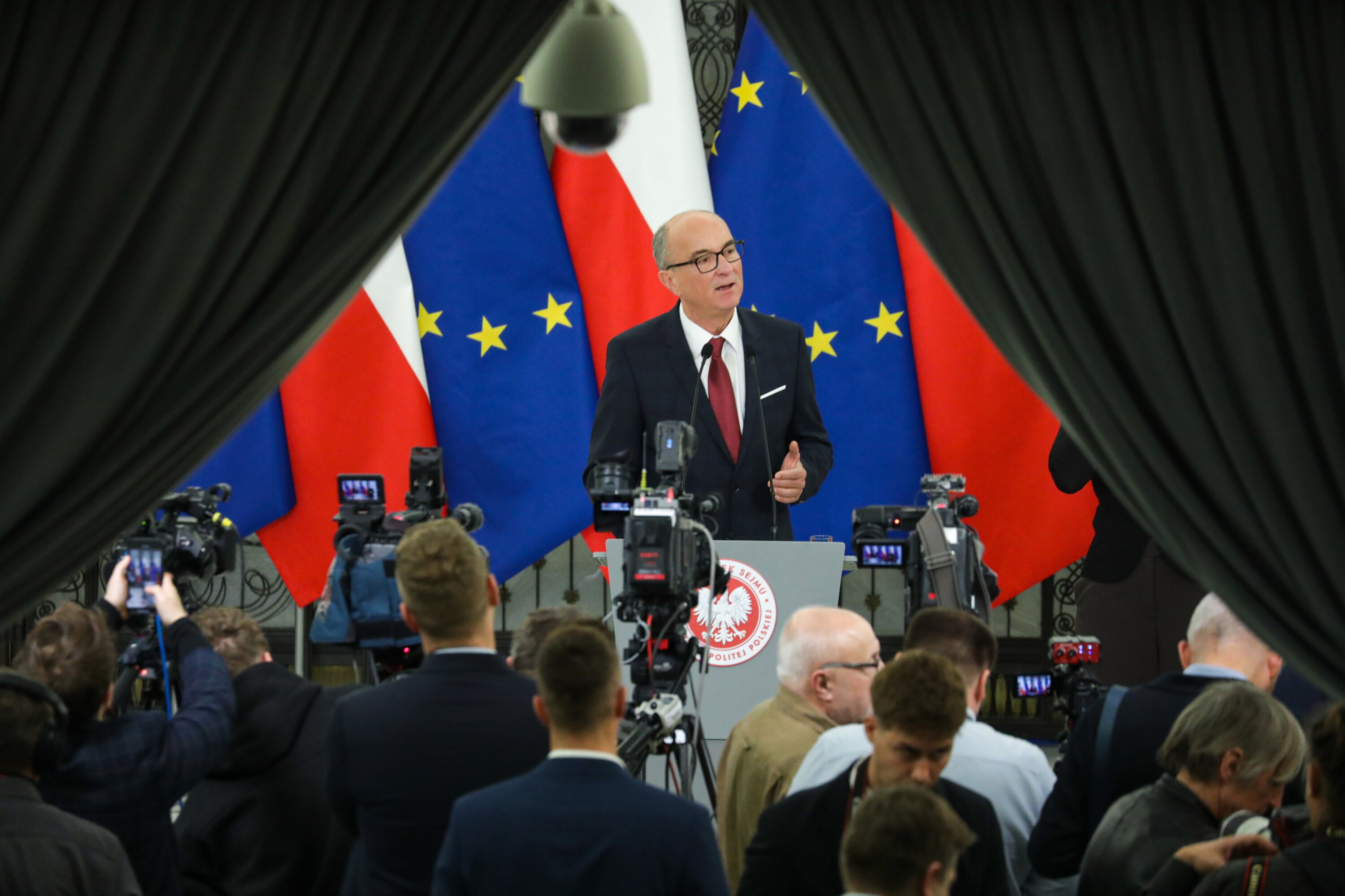 Czarzasty nowym marszałkiem Sejmu. PiS: "Precz z komuną"