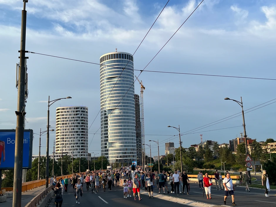Kolona demonstranata na Mostarskoj petlji