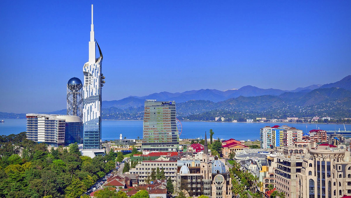 W Batumi prezydent Wrocławia Jacek Sutryk oraz prezydent Batumi Lasha Komakhidze podpisali porozumienie o partnerskiej współpracy między tymi miastami. Decyzję o nawiązaniu współpracy podjęła Rada Miejska Wrocławia na lipcowej sesji.