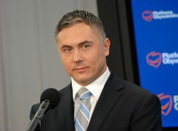 Mularczyk wzbija tumany kurzu