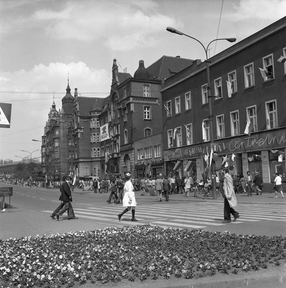 Rynek miejski w Katowicach, 1973 r.