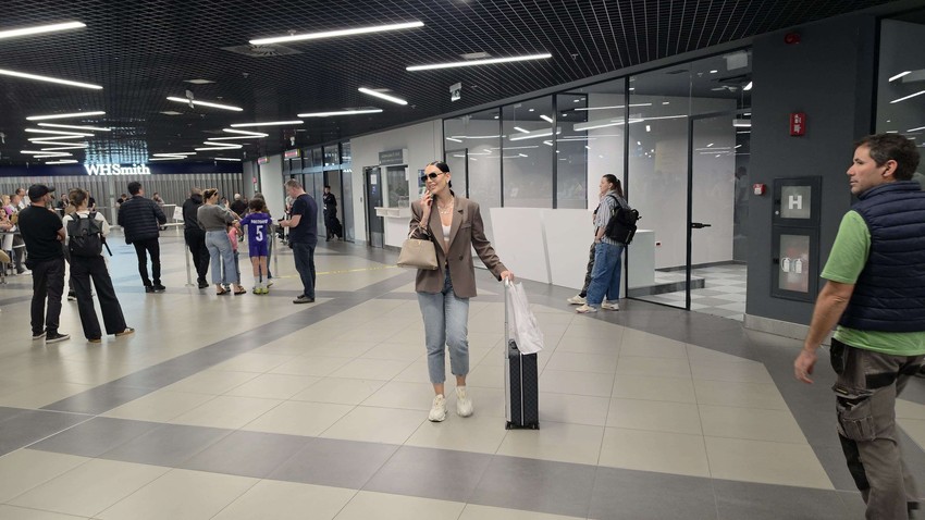 Katarina Grujić na aerodromu