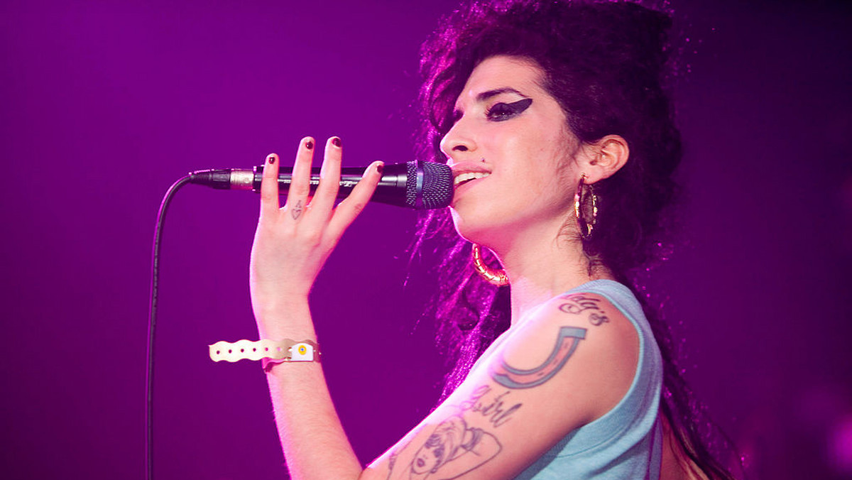 Amy Winehouse. Sukienka z ostatniego koncertu sprzedana