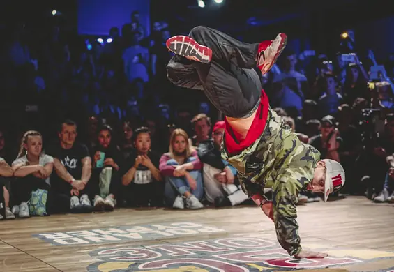 Najlepsi tancerze breakdance gotowi na finał Red Bull BC One. Z nami obejrzysz go na żywo