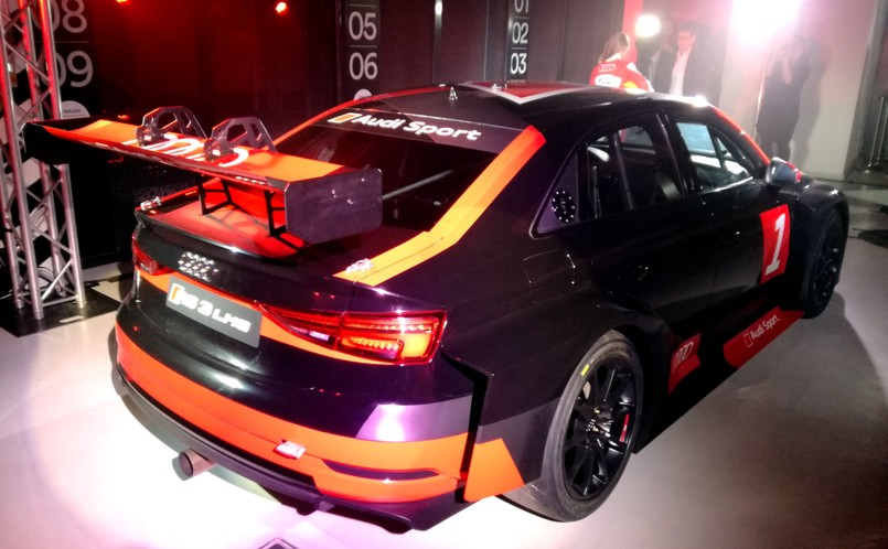 Audi RS 3 LMS