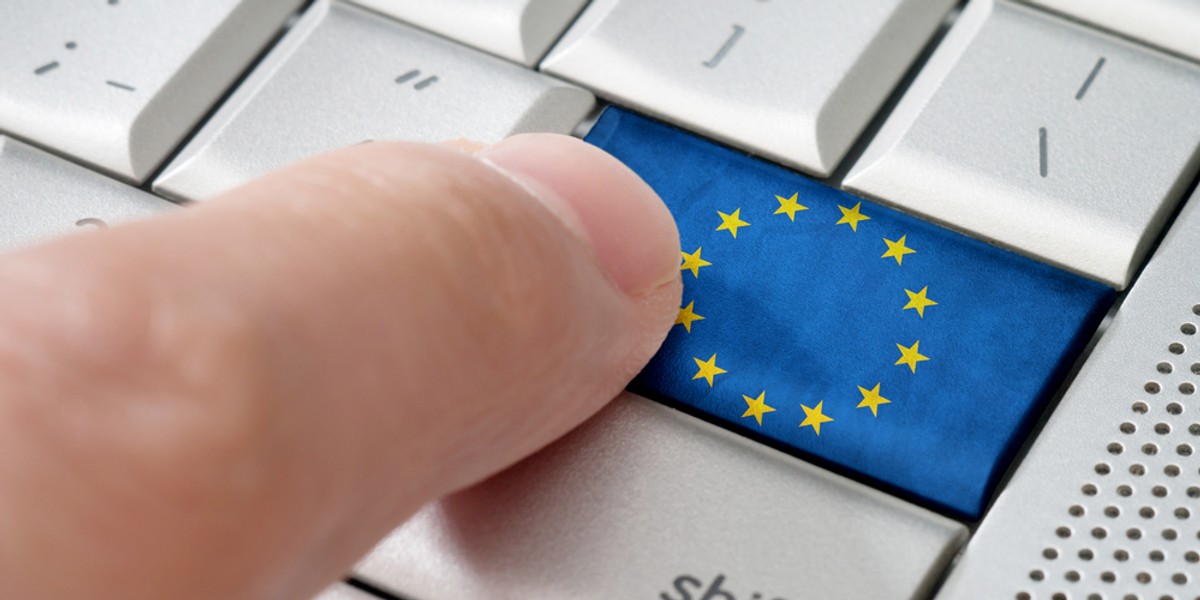 Za dwa lata Komisja Europejska ma dokonać przeglądu nowych regulacji dot. handlu internetowego