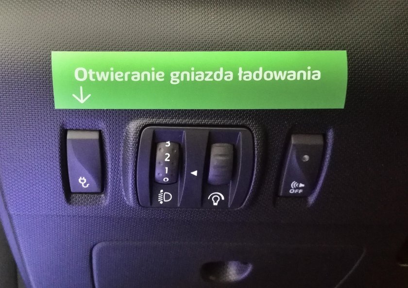 Warszawiacy mogą już pożyczać elektryczne auta!