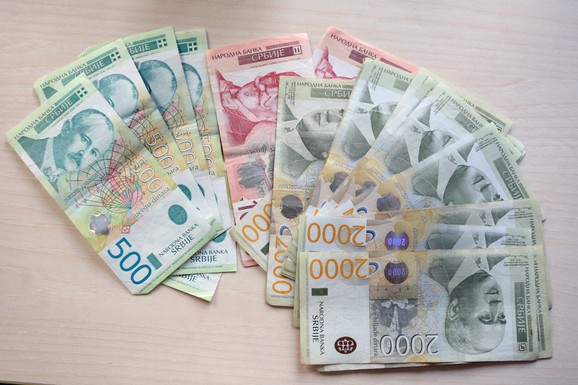 Isplaćena novčana pomoć za 79 domaćinstava koja su bila ugrožena požarima u Topličkom okrugu