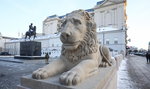 Prezydent Andrzej Duda odzyskał swoje lwy. Czy dowiemy się, ile milionów wydano na ich remont?