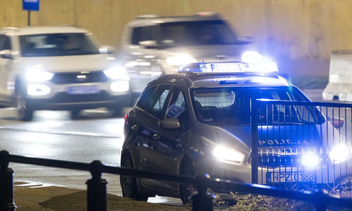 Jechali 380 km na godz. przez Warszawę? "W Polsce to nie jest przestępstwo"