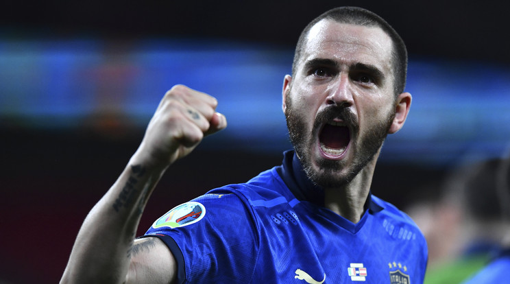 Bonucci ünnepli a döntőbe jutást / Fotó: MTI/AP/AFP pool/Ben Stansall