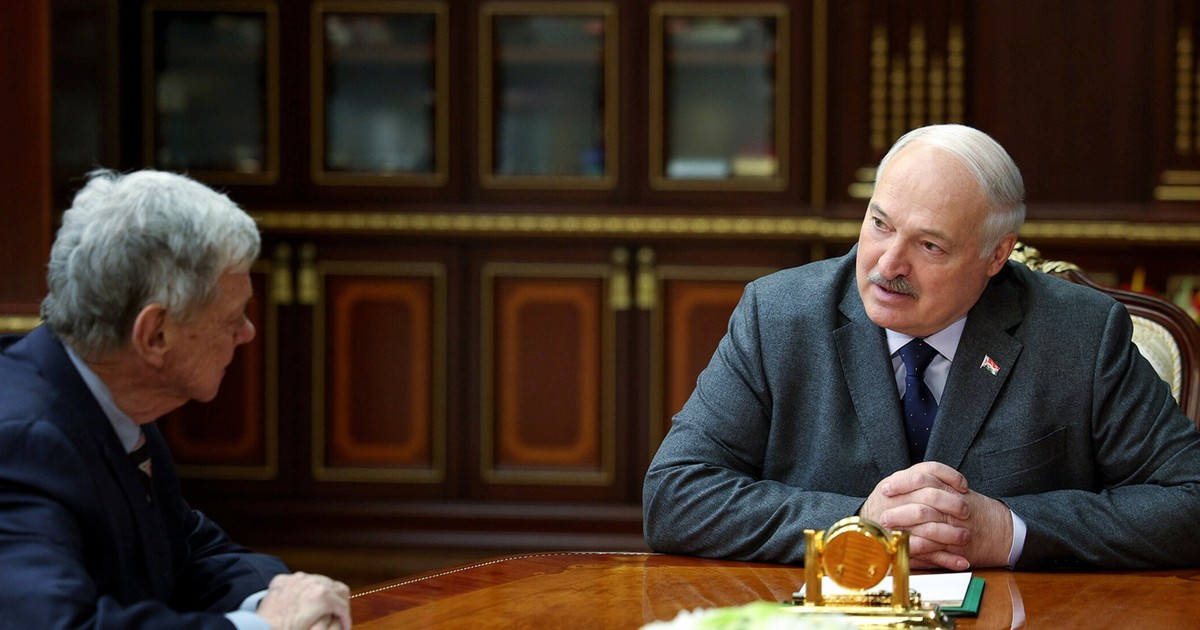 Łukaszenka negocjuje z Trumpem. Wysłannicy Białego Domu w Mińsku. Część sankcji zniesiona