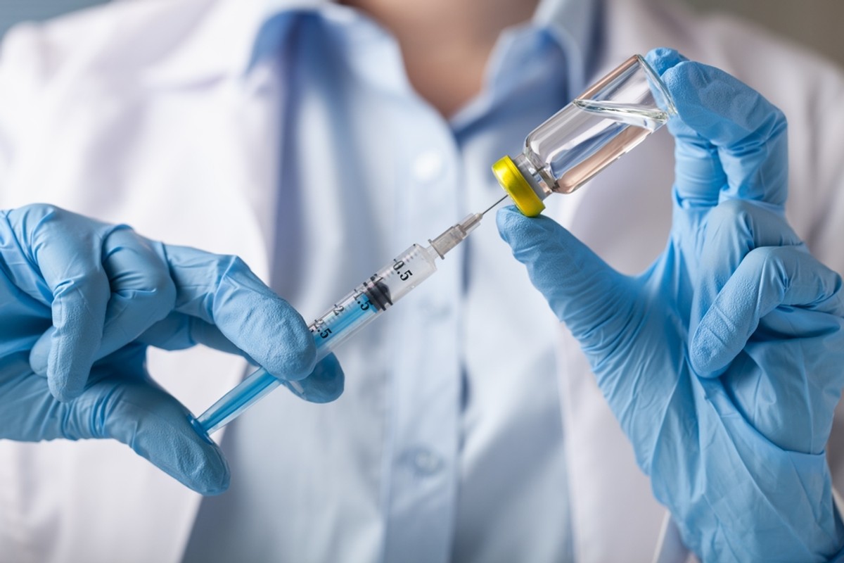 Nie tylko Pfizer. Trwają prace nad ok. 190 szczepionkami przeciwko COVID-19