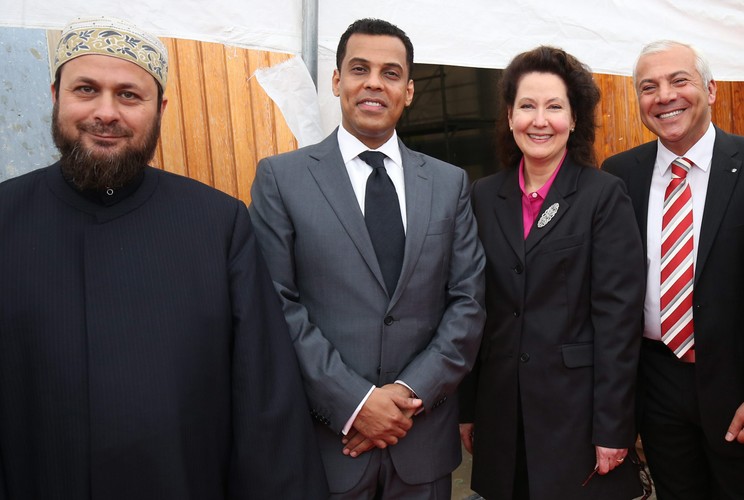 Imam przyszłego meczetu