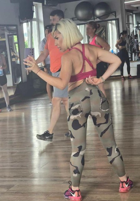 Jovana Jeremić u teretani