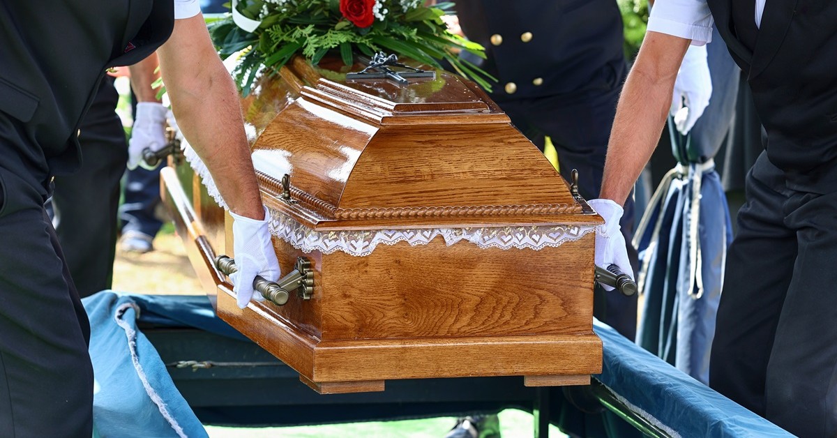 Zasiłek pogrzebowy bez decyzji ZUS. Nowelizacja przyjęta przez Senat