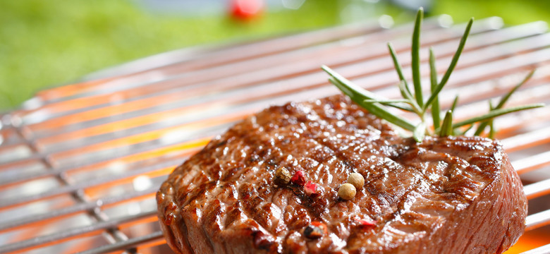Uwaga! Grillowane mięso powoduje raka nerki