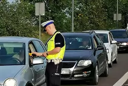 Niewiarygodne ilu kierowców po alkoholu zatrzymano jednego dnia. Padł rekord!