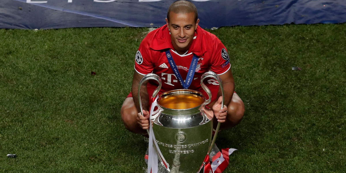 Thiago Alcantara przechodzi do Liverpoolu