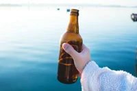 Sezon wakacyjny w barze na plaży w Międzyzdrojach — relacja pracownicy
