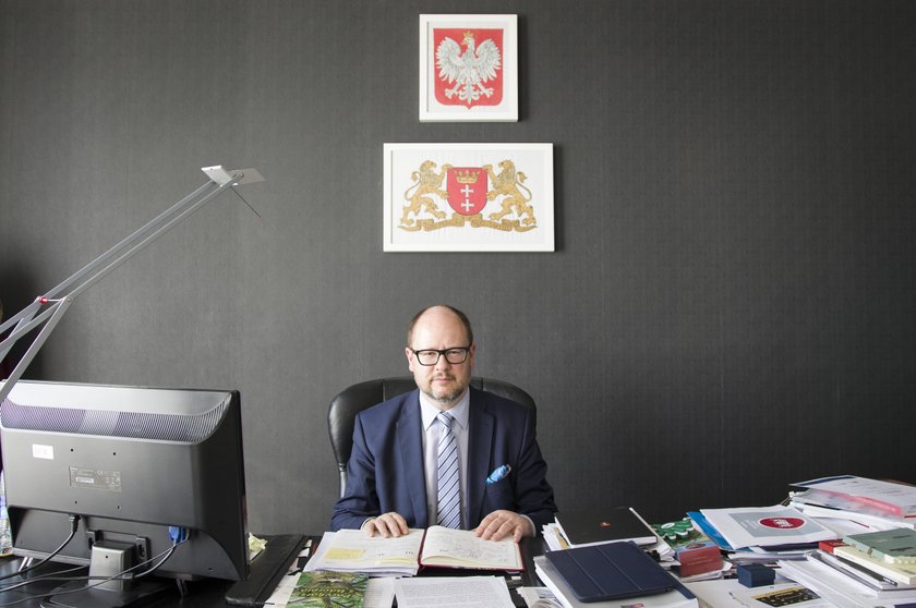 Paweł Adamowicz