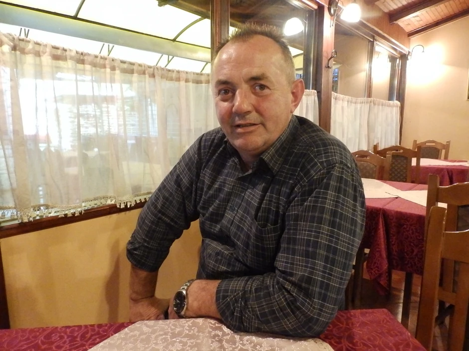 Zvonko Spasojević: "Kilogram pečenja je sada 1.000 dinara, moraću da podignem cenu. Cena jagnjetine se izjednačila sa prasetinom"