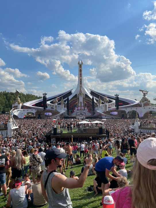 Ako sme prežili Tomorrowland: Na čo myslieť, ak idete na najväčší festival  sveta? | Obkec.sk