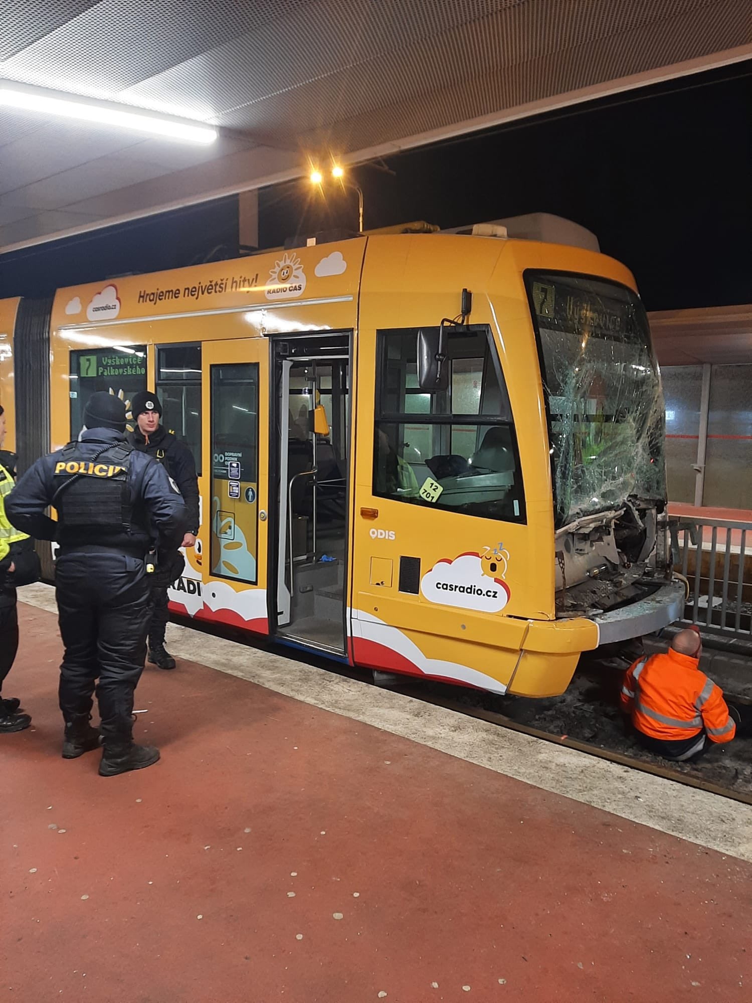 V Ostrave sa zrazili električky.