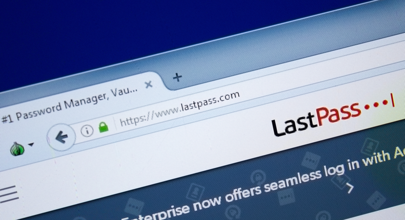 How to create folders in LastPass and organize the files or accounts in ...