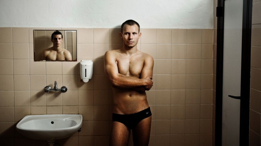 'Płynące wieżowce' reż. Tomasz Wasilewski