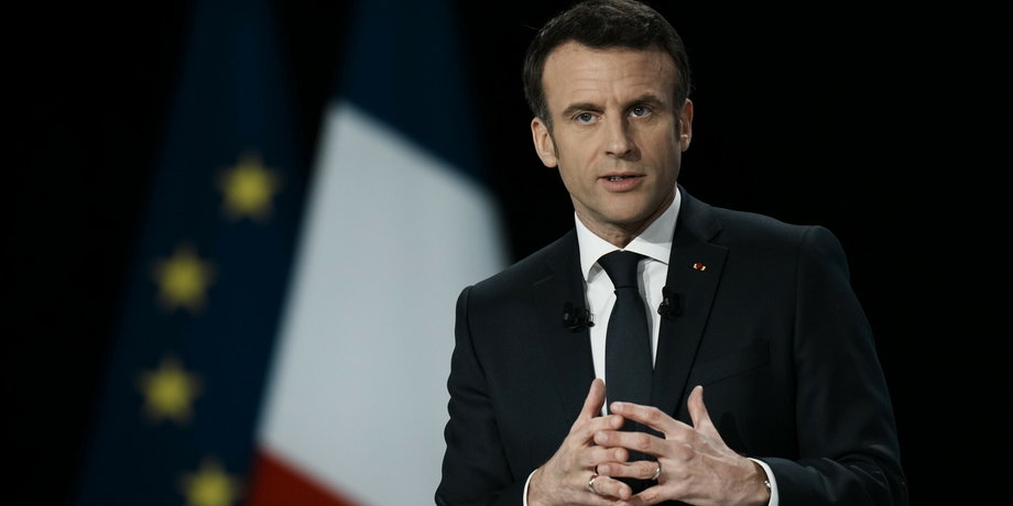 Emmanuel Macron rozpoczął kampanię wyborczą.
