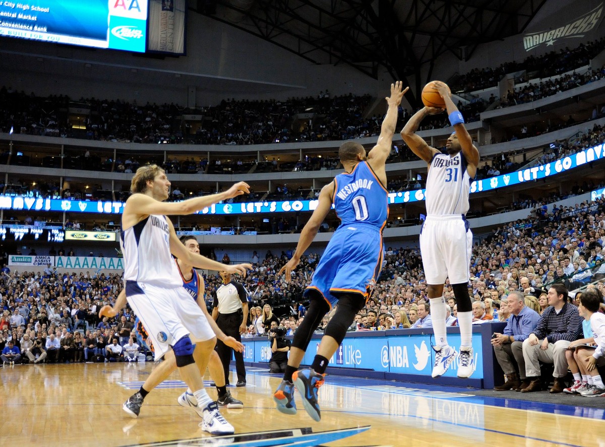 Koszykarze Dallas Mavericks wygrali 15. mecz w sezonie