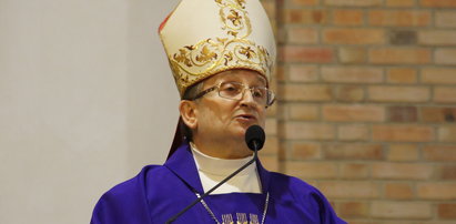 Watykański zakaz dla kolejnego polskiego biskupa. W tle poważne zarzuty
