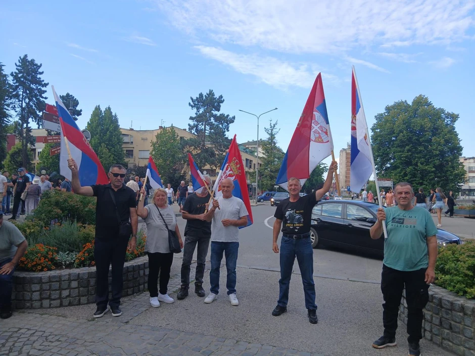 Okupljanja građana protiv blokada