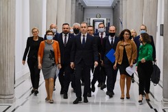 Ruszają kontrole poselskie. Tomczyk: Celem poznanie prawdy o działalności resortów