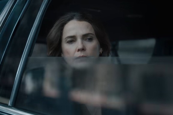 "The Diplomat" na Netfliksu: Četvrta sezona donosi mogući sukob sa Rusijom i dva braka opterećena političkim ambicijama (VIDEO)