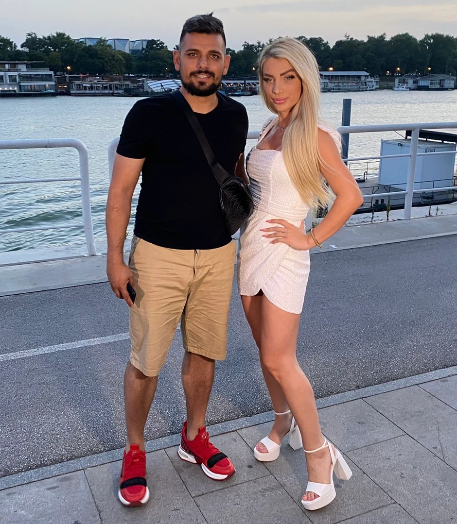 Bora Santana, Milica Kemez