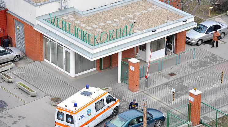 A Szent Imre kórház bejárata / Képünk illusztráció, a fotó korábban készült - MTI Fotó: Máthé Zoltán