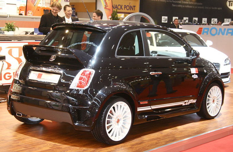 Essen Motor Show 2007: Spoilery, bajery, kilowaty (fotogaleria 4)