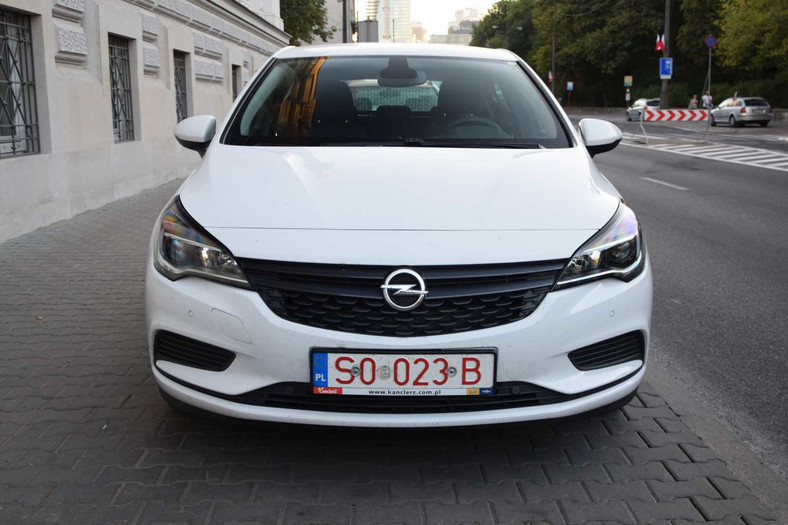Opel Astra V (K)