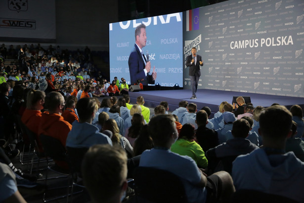 Rafał Trzaskowski podczas otwarcia wydarzenia „Campus Polska Przyszłości”