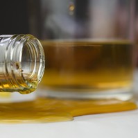 Alkoholelvonó miatti gyógyszernek lehet ilyen hatása? Az orvos válaszol