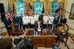 Donald Trump przyjął w Białym Domu piłkarzy Juventusu. Niewiarygodne, o co ich zapytał