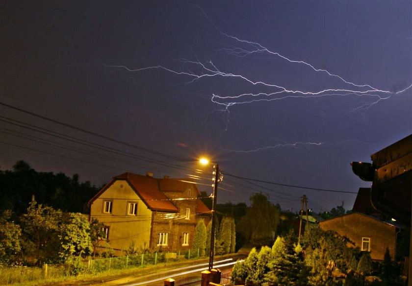 Nadchodzą ulewy. Spadną hektolitry wody!