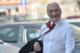 Macierewicz: Nie zauważyłem zamieszania wokół mojej kandydatury na szefa MON