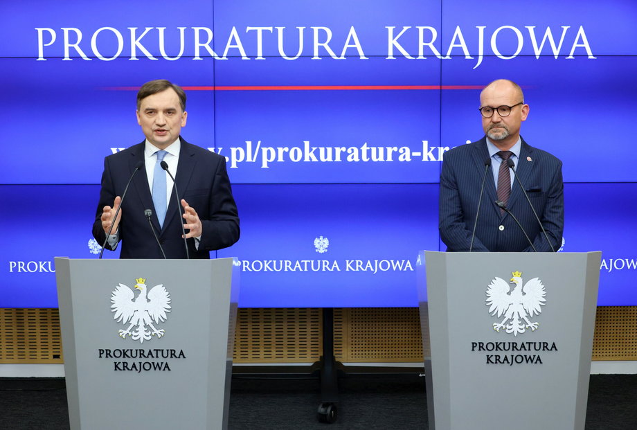 Minister sprawiedliwości, prokurator generalny Zbigniew Ziobro i prokurator krajowy Dariusz Barski
