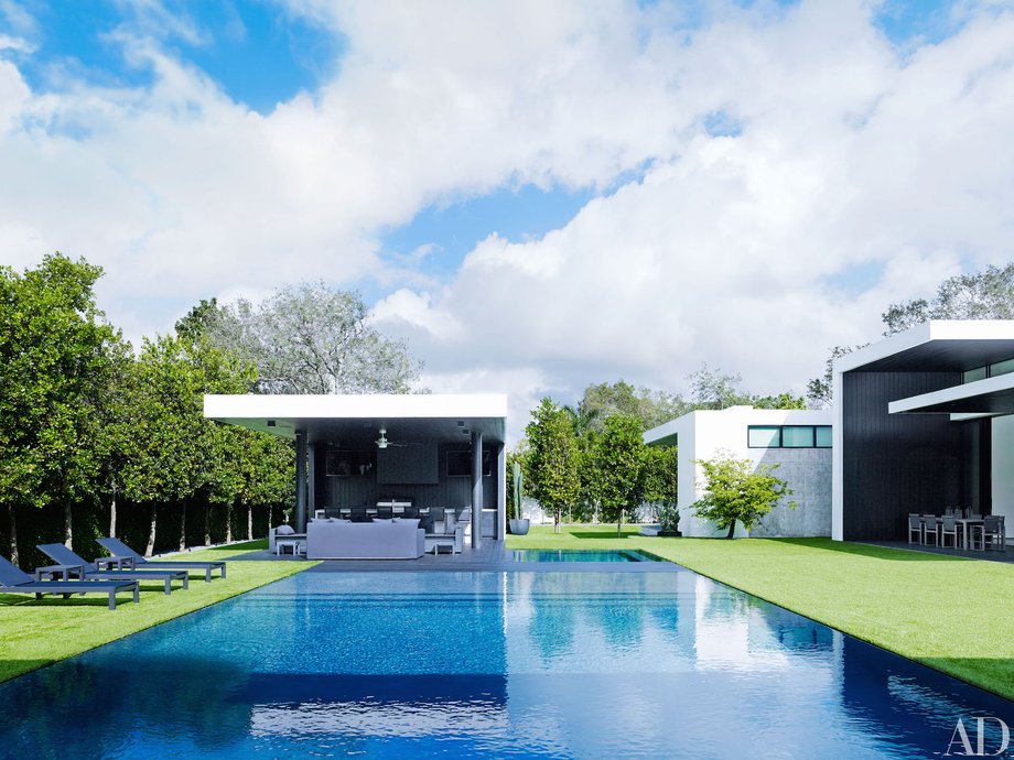 Outside, A-Rod and his family can take full advantage of the Florida weather with this pristine saltwater pool, which is inset into the artificial lawn.